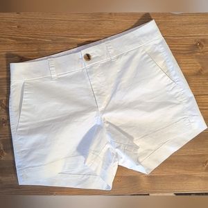 Old Navy White Midi Shorts 6